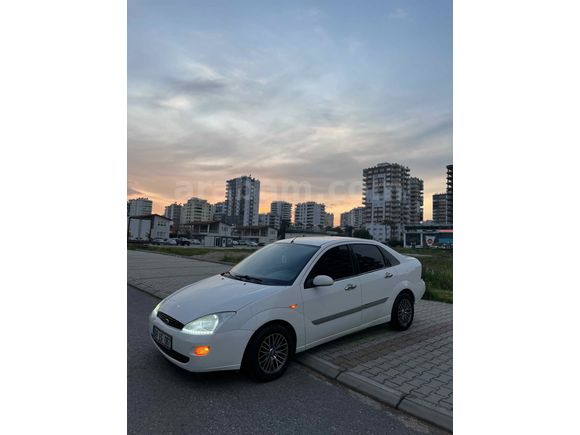 Sahibinden Ford Focus 1.6 Ambiente 2001 Model 