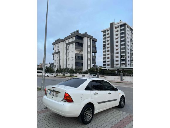 Sahibinden Ford Focus 1.6 Ambiente 2001 Model 