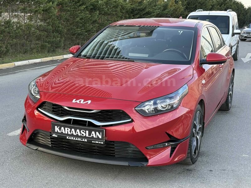 Galeriden Kia Ceed 1.0 T-GDI Cool 2022 Model İstanbul 68.000 km Kırmızı