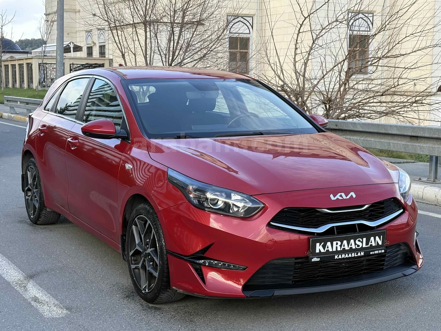 Galeriden Kia Ceed 1.0 T-GDI Cool 2022 Model İstanbul 68.000 km Kırmızı 5