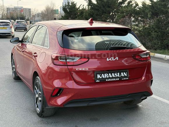 2022 CEED HİBRİT-DEĞİŞENSİZ-İLK ELDEN-YETKİLİ SERVİS BAKIMLI