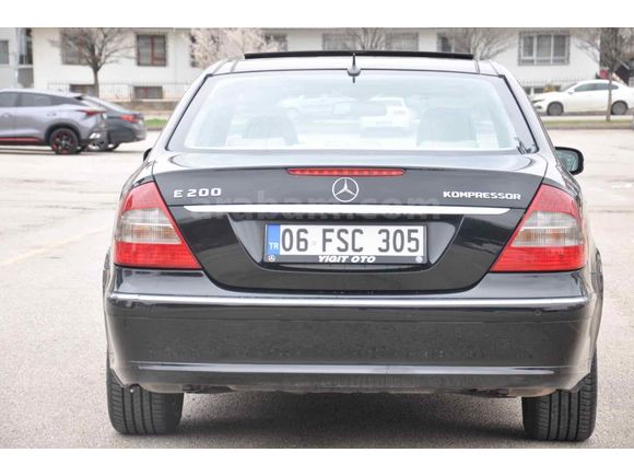 Sahibinden Mercedes - Benz E 200 Kompressor Avantgarde 2008 Model  263.000 km Siyah