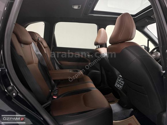 ÖZPAM 2.EL'DEN 2024 SUBARU FORESTER 2.0i E-BOXER STYLE 150 BG