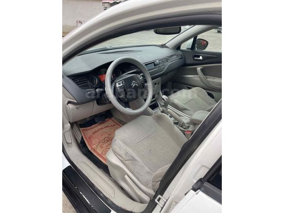 Sahibinden Citroen C5 1.6 e-HDi Dynamique 2012 Model 