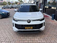 HMZ AUTO-2025 Tayron 1.5 e-TSI Life-CAM TAVANLI-HATASIZ-9.000KM
