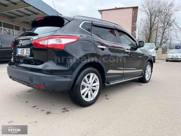 TAKASLI..!! OTOMATİK-CAM TAVAN Qashqai 1.6 DCİ DEĞIŞENSIZ