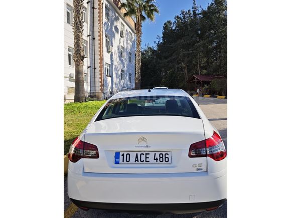 Sahibinden Citroen C5 1.6 e-HDi Executive 2012 Model  246.320 km Beyaz