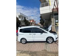 Sahibinden Ford Tourneo Courier 1.5 TDCi Delux 2023 Model  62.500 km Beyaz