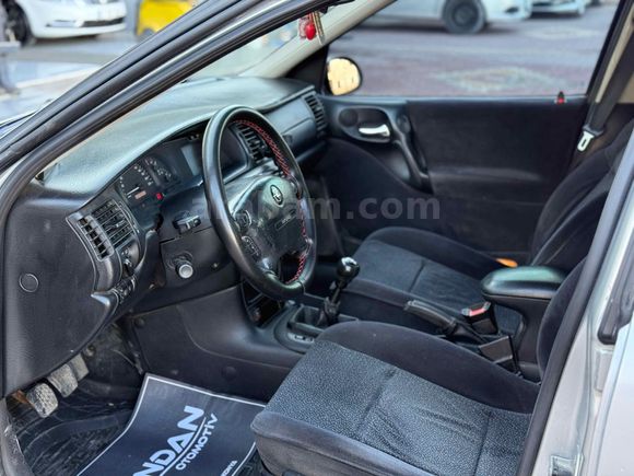 Sahibinden Opel Vectra 1.8 Elegance 2001 Model 