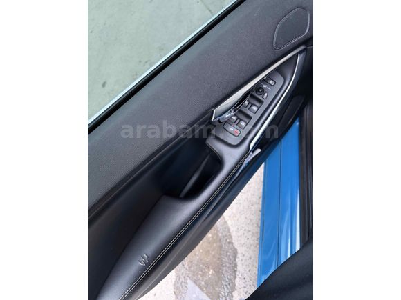 Sahibinden Volvo V40 1.6 D R-Design 2015 Model 