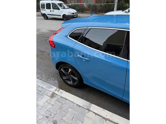 Sahibinden Volvo V40 1.6 D R-Design 2015 Model 