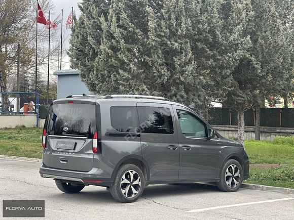 BOYASIZ 2023 Ford Tourneo Connect 2.0 Ecoblue Active CTavan 19KM