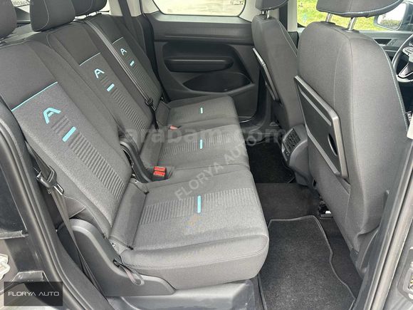BOYASIZ 2023 Ford Tourneo Connect 2.0 Ecoblue Active CTavan 19KM