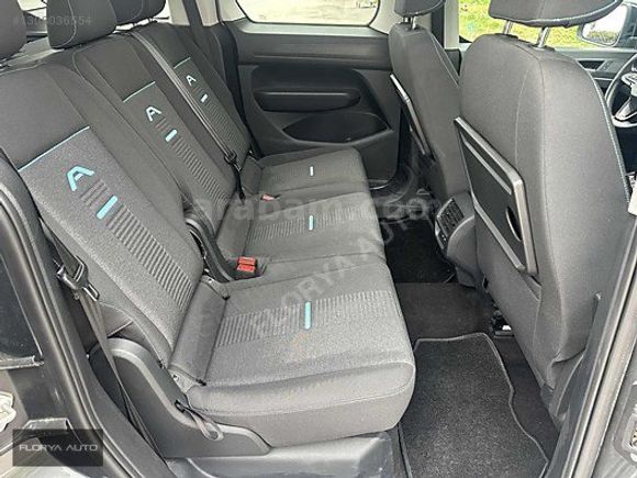 BOYASIZ 2023 Ford Tourneo Connect 2.0 Ecoblue Active CTavan 18KM