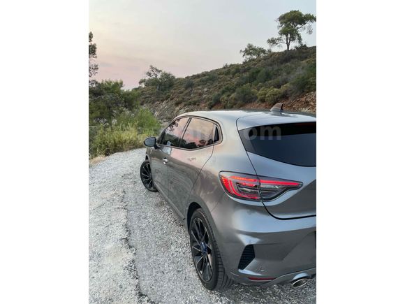 Sahibinden Renault Clio 1.0 TCe Techno Esprit Alpine 2023 Model 