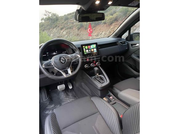Sahibinden Renault Clio 1.0 TCe Techno Esprit Alpine 2023 Model 