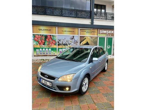 Memurdan satılık Temiz Ford Focus 1.6 TDCi Ghia 2006 Model Full Paket
