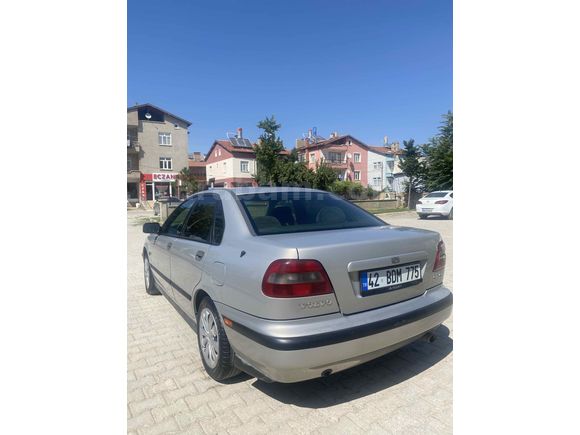 Sahibinden Volvo S40 2.0 2001 Model 