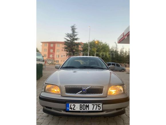 Sahibinden Volvo S40 2.0 2001 Model 