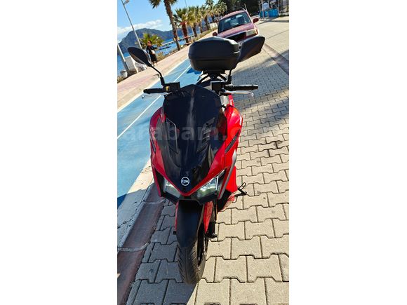 Kazasız, servis bakımlı garantisi devam eden SYM Jet X 125 