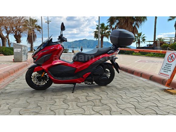 Kazasız, servis bakımlı garantisi devam eden SYM Jet X 125 