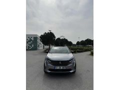 BAYRAK OTOMOTİV DEN 1.5 ALLURE 3008 HATASIZ BOYASIZ CAM TAVANLI