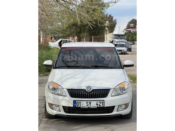 Sahibinden Skoda Fabia 1.6 TDI Ambiente Dinamik 2011 Model  Müzik sistemsiz fiyatıdır.