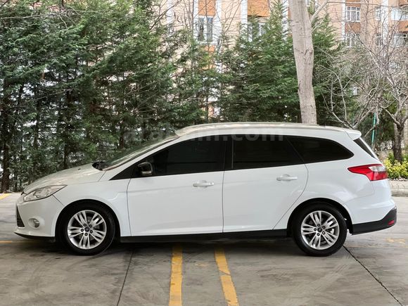 Sahibinden Düşük kilometre Ford Focus SW 1.6 TDCi Trend X