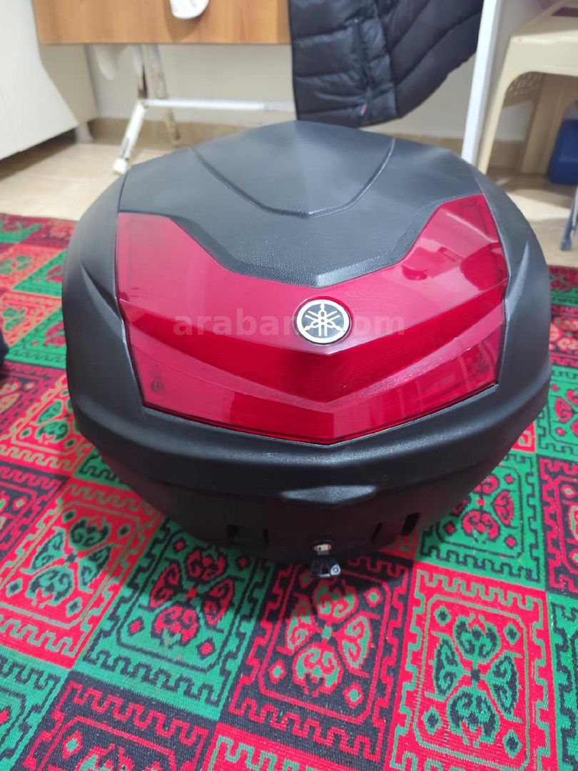 N-MAX ÇANTA VE APARATI İLE SATILIKTIR MOTORU SATTIĞMDAN DOLAYI