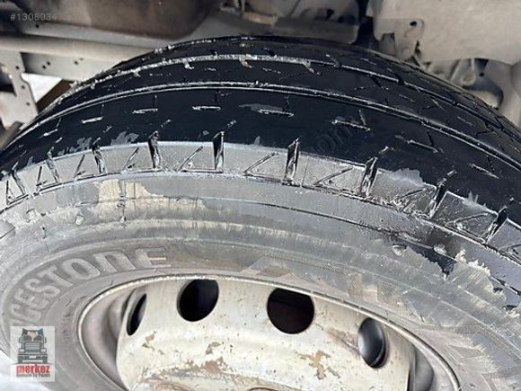 2020 MODEL İVECO 72-150 KAPALI KASA ŞASEDE VERİLİR