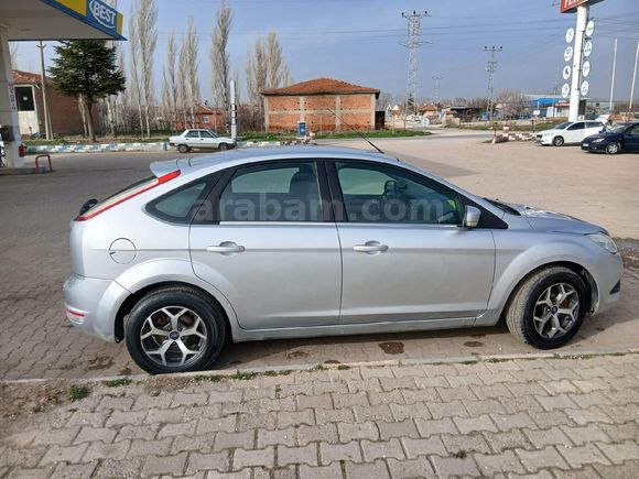 Sahibinden Ford Focus 1.6 Comfort 2011 Model