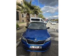Sahibinden Skoda Rapid 1.2 TSI Spaceback Style 2015 Model  168000 km Mavi (metalik)