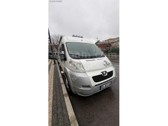 SAHİBİNDEN 62.000KM TERTEMİZ TAM DONANIMLI KARAVAN