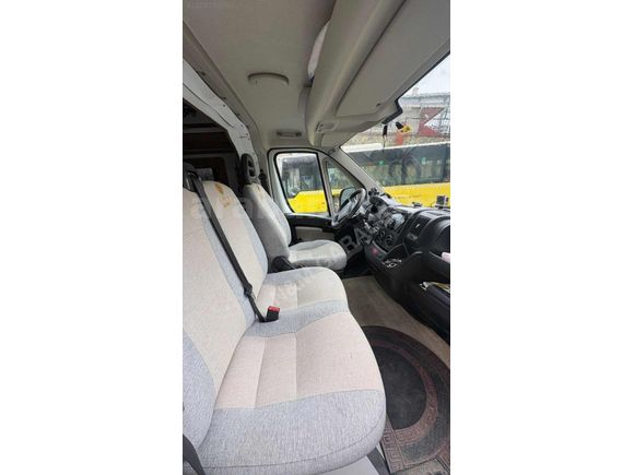 SAHİBİNDEN 62.000KM TERTEMİZ TAM DONANIMLI KARAVAN