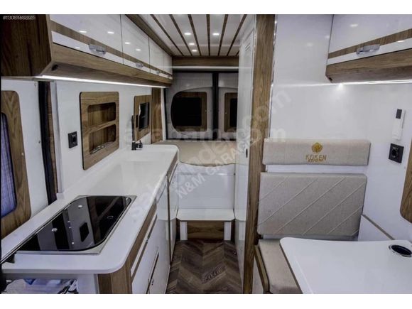 SAHİBİNDEN 62.000KM TERTEMİZ TAM DONANIMLI KARAVAN