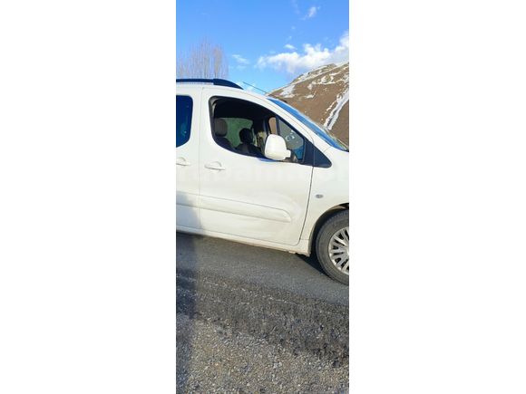 Sahibinden Peugeot Partner 1.6 BlueHDI Active 2018 Model