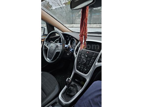 Sahibinden Opel Astra 1.4 T Sport 2014 Model