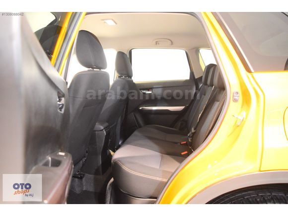 Suzuki Vitara 1.4 - 2023 - Kredi Kartına 12 Ay Taksit İmkanı