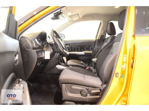Suzuki Vitara 1.4 - 2023 - Kredi Kartına 12 Ay Taksit İmkanı