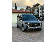 Sahibinden Ford Tourneo Courier 1.0 EcoBoost Trend 2024 Model