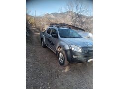 Sahibinden Isuzu D-Max 2.5 D intercooler 4x4 2012 Model