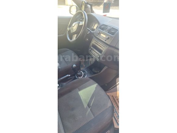Sahibinden Skoda Fabia 1.4 Scout 2011 Model 