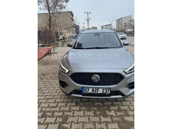 Sahibinden MG ZS 1.5 VTI Comfort 2022 Model