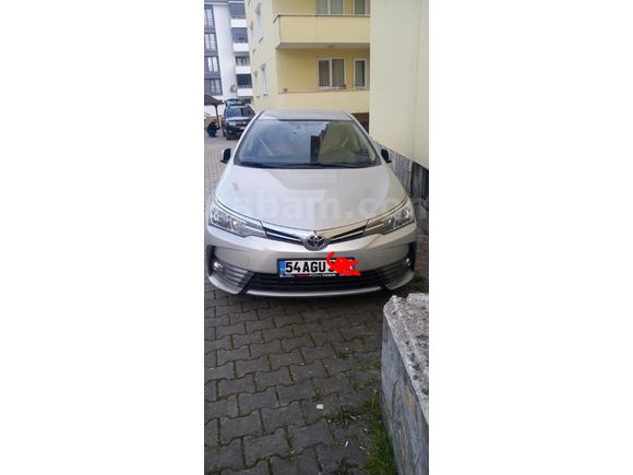 Sahibinden Toyota Corolla 1.4 D-4D Advance 2016 makyajı Model