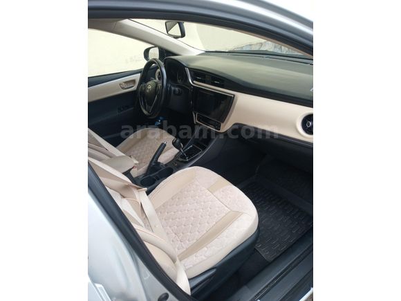 Sahibinden Toyota Corolla 1.4 D-4D Advance 2016 makyajı Model