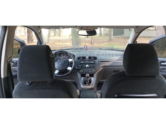 Sahibinden Ford C-Max 1.6 TDCi Ghia 2005 Model