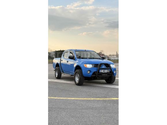 Sahibinden Mitsubishi L 200 4x4 Intense 2008 Model  315.000 km Mavi
