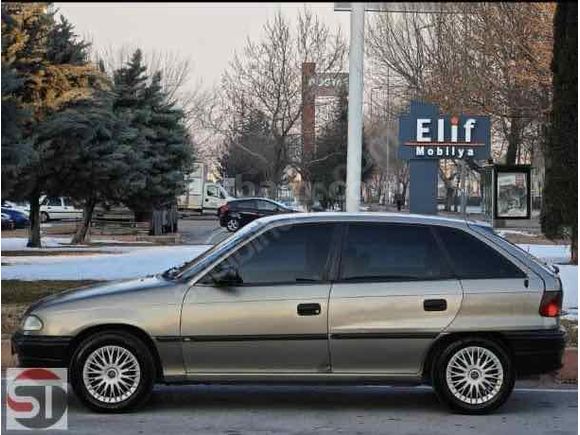 OTOMATİK  Opel Astra 1.6 GLS 1996 Model Kayseri