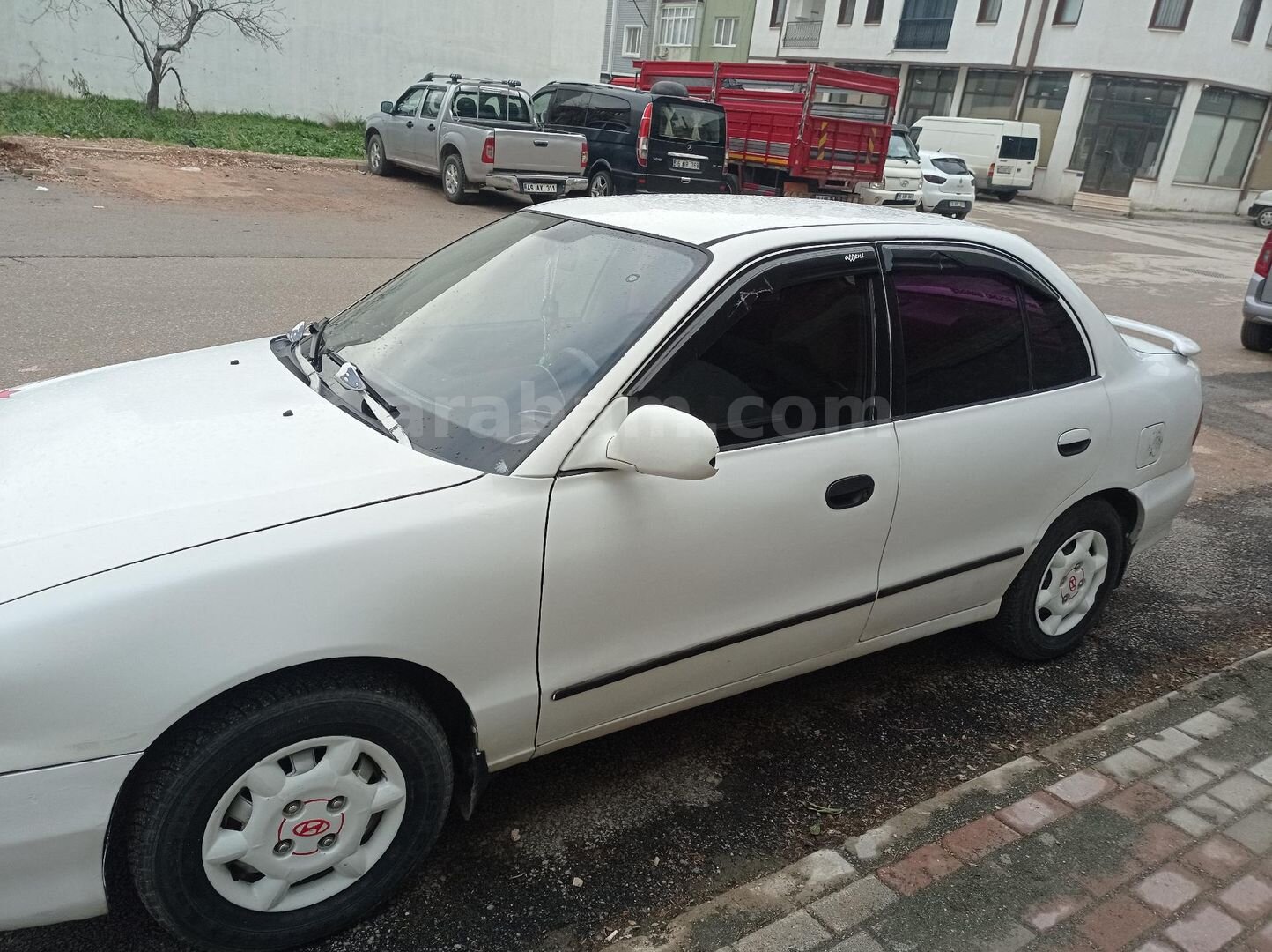 Sahibinden Hyundai Accent 1.3 LS 1999 Model Bursa 278.600 km Beyaz 2