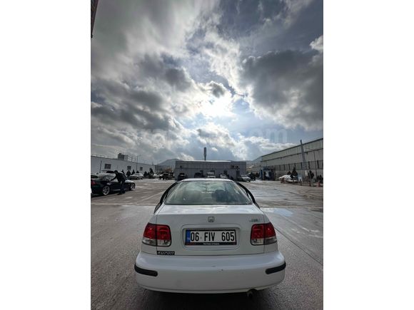 Sahibinden Honda Civic 1.4 i S 1999 Model 